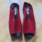 Nieuwe schoenen, rood, maat 38, Kleding | Dames, Nieuw, Ophalen of Verzenden, Rood