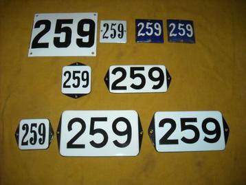 oud emaille huisnummer 259 ook 260 261 262 263 264 265 266 8 beschikbaar voor biedingen
