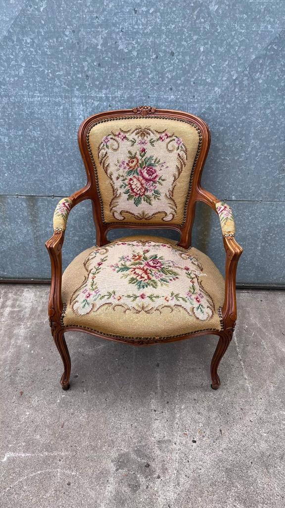 Prachtige antieke Louis XV stijl stoel, Antiek en Kunst, Antiek | Meubels | Stoelen en Banken, Ophalen