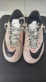Gebruikte Nike Maat 35 voetbalschoenen., Gebruikt, Maat XS of kleiner, Schoenen, Ophalen of Verzenden