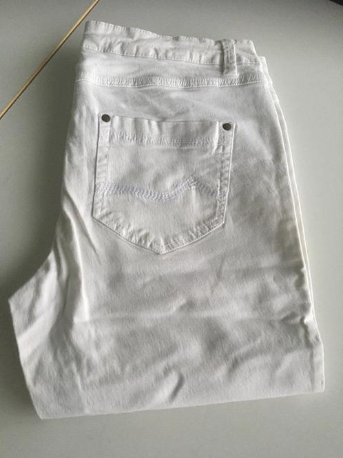 Dames Witte Kuitbroek, Kleding | Dames, Broeken en Pantalons, Gedragen, Maat 42/44 (L), Wit, Driekwart, Ophalen of Verzenden