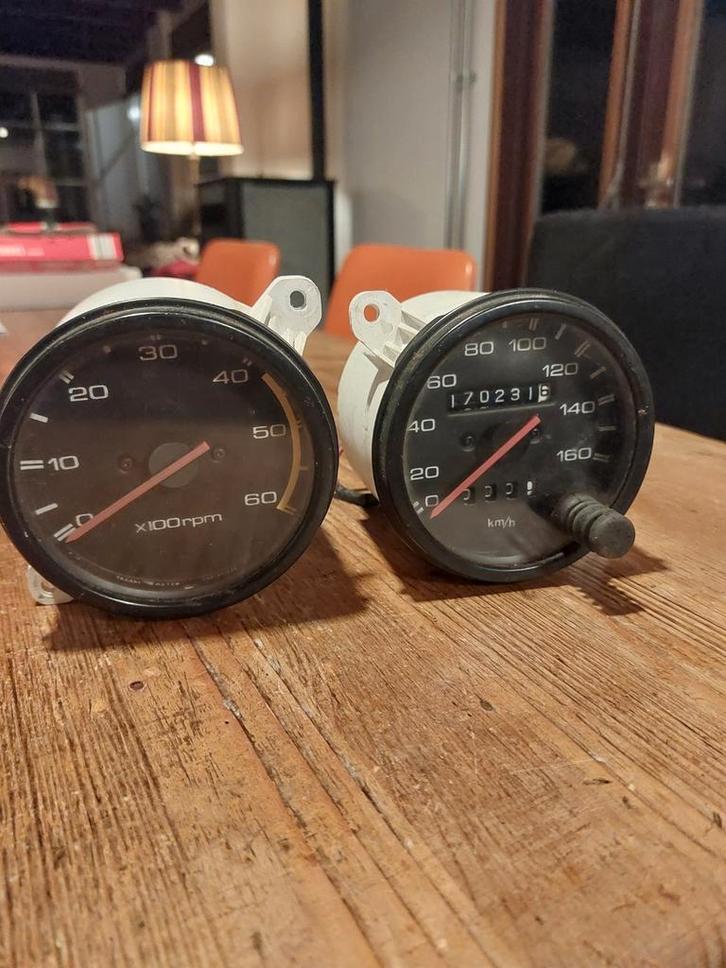 Isuzu Klokken Toerenteller Kilometerteller, Auto-onderdelen, Dashboard en Schakelaars, Gebruikt, Ophalen of Verzenden