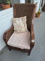 Rotan stoelen set (5 stuks) met houten details, Huis en Inrichting, Fauteuils, Ophalen