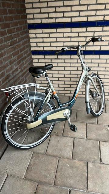 Solide zeer nette GAZELLE ORANGE PLUS DAMES FIETS beschikbaar voor biedingen