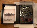 Modelbouw auto van Porsche - model 901, Donkerblauw, Overige merken, Auto, Groter dan 1:32, Ophalen of Verzenden