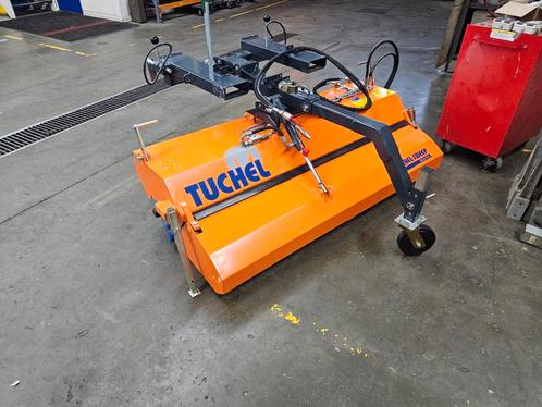 Tuchel eco pro 520-180  hydraulische heftruck/trekker bezem, Tuin en Terras, Veegmachines, Nieuw, Ophalen
