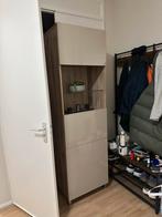 Ikea Besta vitrine Kast - Stijlvol en praktisch!, Gebruikt, Kunststof, 150 tot 200 cm, 25 tot 50 cm