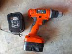 Black en Decker EPC12 2 accu's, Doe-het-zelf en Verbouw, Gereedschap | Boormachines, Ophalen of Verzenden, Zo goed als nieuw, Boormachine