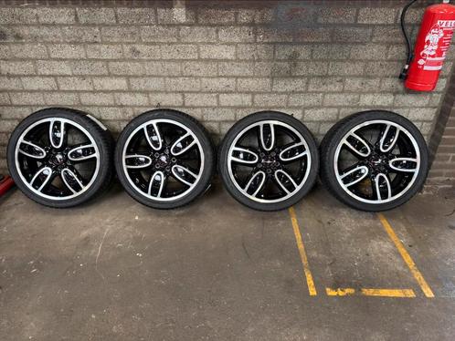 Mini JCW (orgineel) 4x velg 18inch + tpms + winterbanden, Auto-onderdelen, Banden en Velgen, Velg(en), Winterbanden, 18 inch, 205 mm