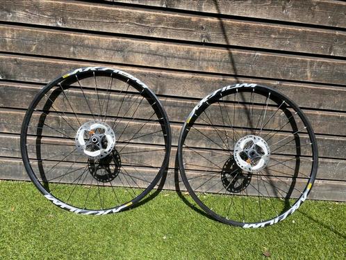Mavic Aksium Disc wielset – Betrouwbare prestaties voor elke, Fietsen en Brommers, Fietsonderdelen, Zo goed als nieuw, Racefiets