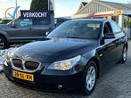 BMW 5 Serie 523i Sedan 2006 Zwart Dealer OH 1E Eigenaar, Achterwielaandrijving, 2497 cc, 1445 kg, Zwart