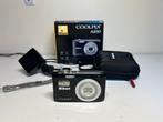 Nikon Coolpix A100 - 20.1 megapixel / S2600 14.0 megapixel, Audio, Tv en Foto, Fotocamera's Digitaal, Ophalen, Zo goed als nieuw