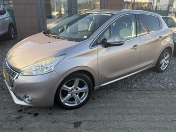 Peugeot 208 1.4 VTi Allure beschikbaar voor biedingen