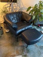 Lounge stoel met voetenbankje, Huis en Inrichting, Banken | Sofa's en Chaises Longues, Ophalen, Gebruikt, Eenpersoons, Leer