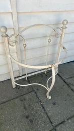 Plantenbakhouder / plantenbak mand metaal brocante, Tuin en Terras, Tuinwanddecoratie, Ophalen