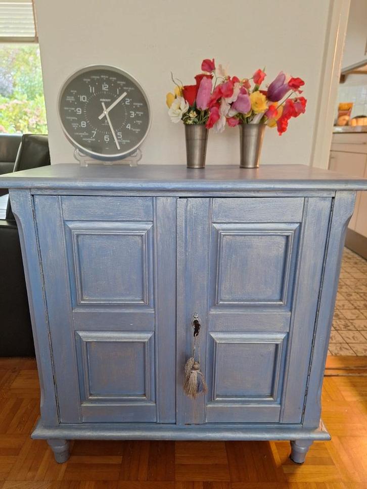 Oud theekastje - blauw, Antiek en Kunst, Antiek | Meubels | Kasten, Ophalen