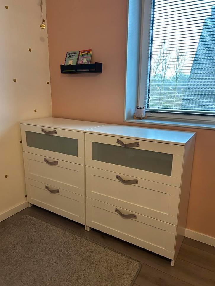 2x Brimnes kast IKEA, Huis en Inrichting, Kasten | Kledingkasten, Gebruikt, 100 tot 150 cm, 50 tot 100 cm, 50 tot 75 cm, Met lade(s)