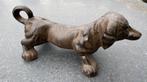Dierenbeeld hond, teckel, gietijzer, lief, schattig, mooi, Tuin en Terras, Tuinbeelden, Nieuw, Ophalen of Verzenden, Harmelen