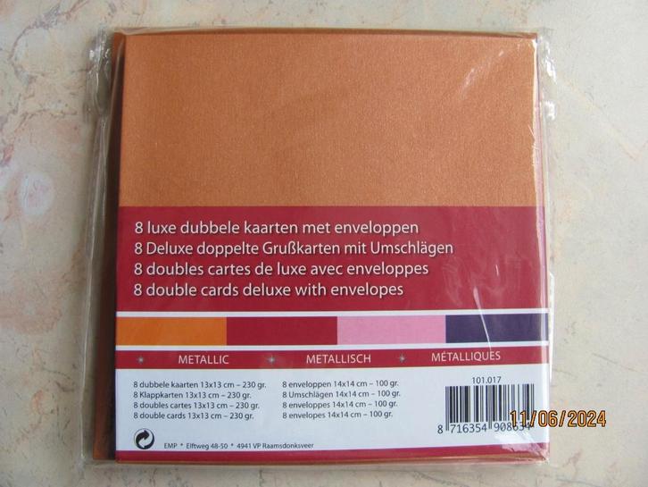 NIEUW metallic dubbel LUXE gekleurd KAARTEN vierkant ENVELOP, Hobby en Vrije tijd, Kaarten | Zelf maken, Nieuw, Blanco kaart of Basiskaart