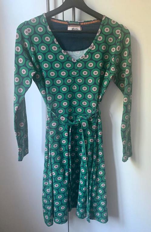 4Funky Flavours groene jurk maat S, Kleding | Dames, Jurken, Zo goed als nieuw, Maat 36 (S), Groen, Boven de knie, Ophalen of Verzenden