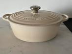 Le creuset 29 cm ovale pan, dune créme, 4,7 lt, nieuw, Huis en Inrichting, Gietijzer, Nieuw, Ophalen of Verzenden, Keramische plaat