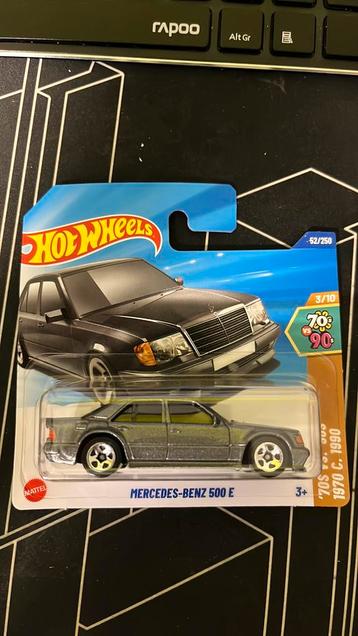Hot Wheels Mercedes-Benz 500 E - Grijs beschikbaar voor biedingen