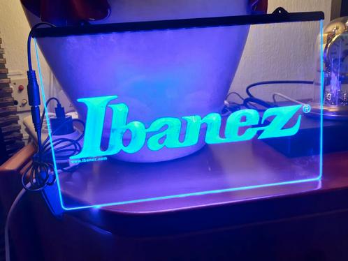 Ibanez guitars led lichtbak, Verzamelen, Merken en Reclamevoorwerpen, Nieuw, Lichtbak of (neon) lamp, Verzenden
