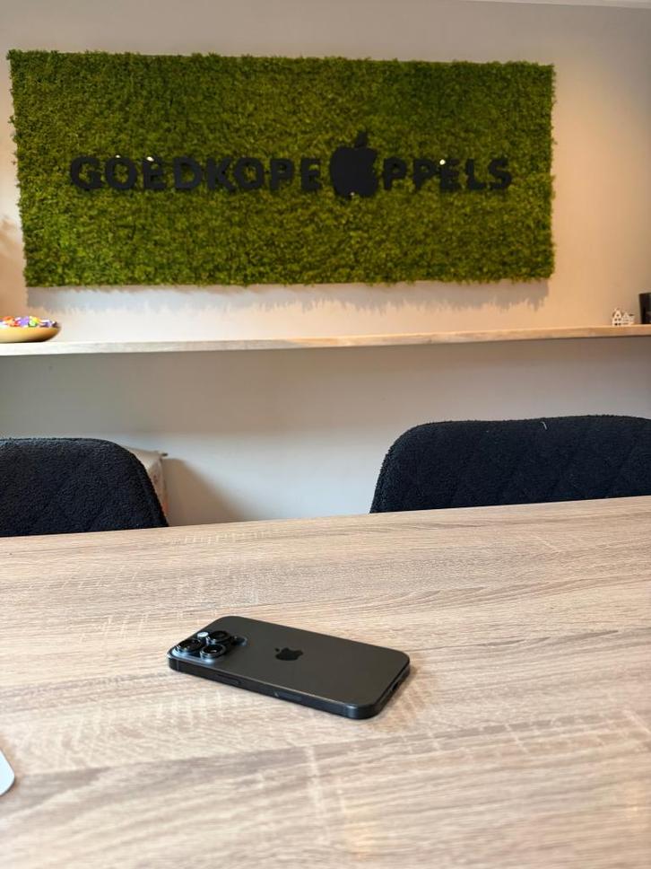 iPhone 16 Pro 128GB Zwart | 97% accu, Telecommunicatie, Mobiele telefoons | Apple iPhone, Zo goed als nieuw, 128 GB, Zonder abonnement