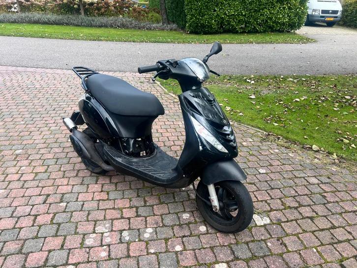 Piaggio zip 2t 70cc, Fietsen en Brommers, Scooters | Piaggio, Zo goed als nieuw, Zip, Tweetakt, Ophalen of Verzenden