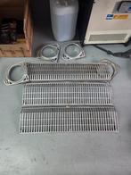 Ford Taunus 60s Grill + Koplampringen - Alu, Auto-onderdelen, Ophalen of Verzenden, Voor, Ford, Bumper