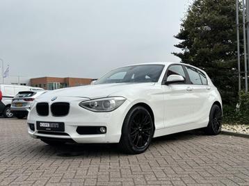 BMW 1-serie 116i, Airco, Xenon, Stoelverwarming, 17 inch! beschikbaar voor biedingen