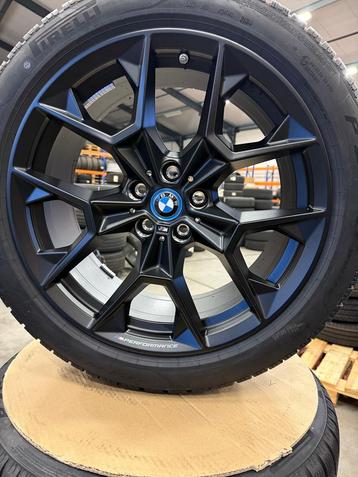 nieuwe  bmw 19 inch 5 serie i5 G60 G61 styling 942M winter beschikbaar voor biedingen