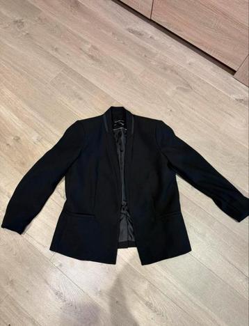 Mango zwarte colbert maat XL beschikbaar voor biedingen
