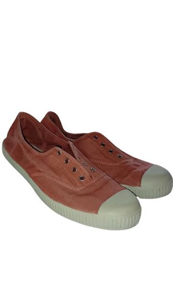 Cayucos roestrode sneakers - maat 40 beschikbaar voor biedingen