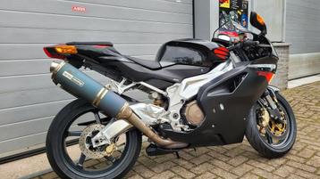 APRILIA RSV 1000 R (bj 2004) beschikbaar voor biedingen