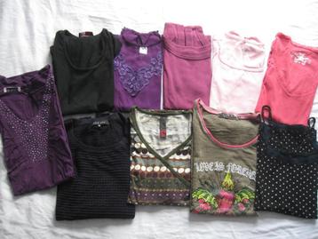 Pakket shirtjes en topjes maat 44/46 XXL beschikbaar voor biedingen