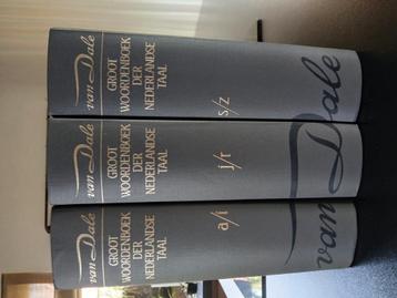 Van Dale woordenboek beschikbaar voor biedingen