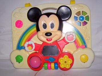 Vintage Mattel/Disney wieg/box activity-center. Izgs.        beschikbaar voor biedingen