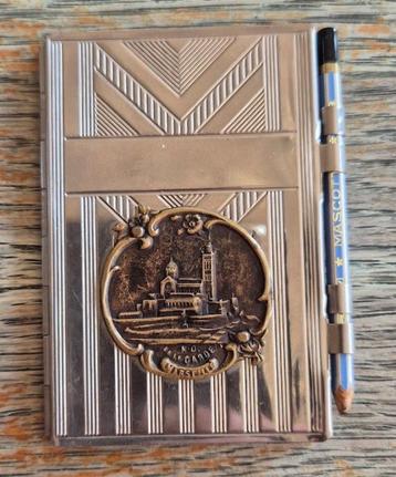 Vintage verzilverde balboek?.  beschikbaar voor biedingen