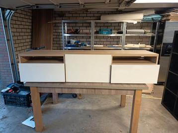 IKEA TV meubel eikenhout met glanzend wit