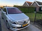 Mercedes-Benz B-Klasse Electric Drive 2015 Grijs, Auto's, Origineel Nederlands, Te koop, Zilver of Grijs, 5 stoelen