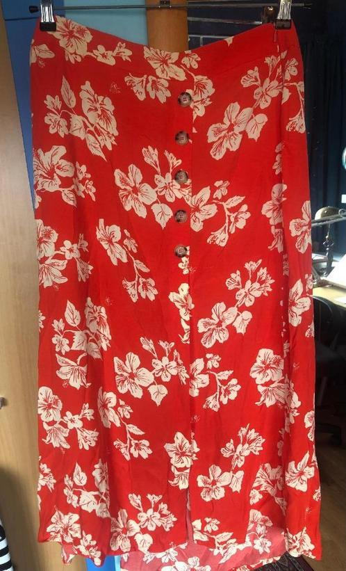 mooie rode zomerrok Bien Bleu 42/44 als nieuw, Kleding | Dames, Rokken, Zo goed als nieuw, Maat 42/44 (L), Rood, Onder de knie