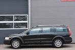 Volvo XC70 2.5 T MOMENTUM / AIRCO / CRUISE CONTROL / TREKHAA, Auto's, Volvo, XC70, 2521 cc, Handgeschakeld, Vierwielaandrijving