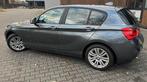 BMW 1-Serie 116i 109pk 2016 Grijs, Auto's, BMW, 1-Serie, 65 €/maand, 1280 kg, Zwart