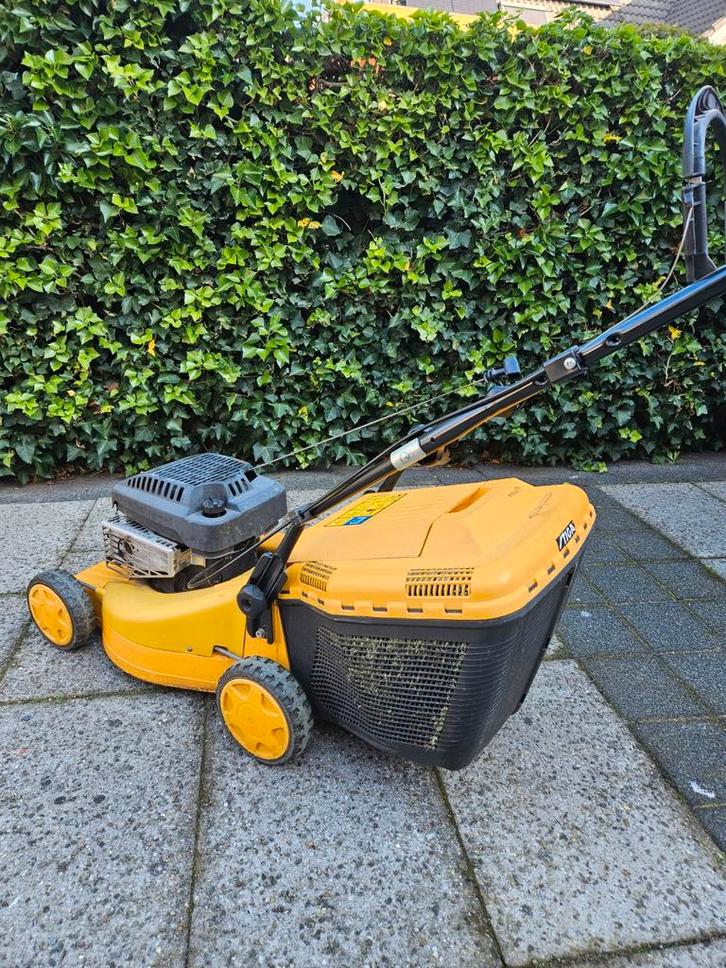 Stiga Turbo 43 Grasmaaier - Benzine, Tuin en Terras, Grasmaaiers, Gebruikt, Ophalen