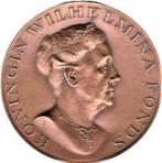 KONINGIN WILHELMINA FONDS, Postzegels en Munten, Penningen en Medailles, Verzenden, Overige materialen