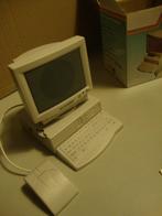 vintage kleine transistor radio in de vorm van oude computer, Audio, Tv en Foto, Radio's, Ophalen of Verzenden