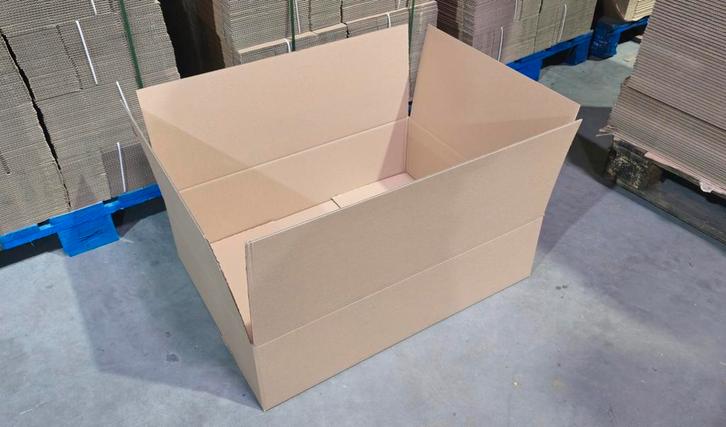 Nieuwe partij dozen dubbel golf 4mm 785x580x200, Doe-het-zelf en Verbouw, Kratten en Dozen, Nieuw, Doos, 75 tot 100 cm, Minder dan 35 cm