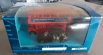 Corgi 60029 routemaster bus & Londen Taxi  beschikbaar voor biedingen