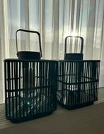 Twee zwarte bamboe lantaarns, inclusief twee glazen vazen, Gebruikt, 25 tot 50 cm, Zwart, Ophalen of Verzenden